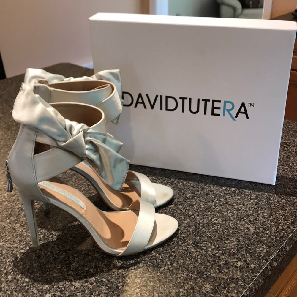 David Tutera Harper Sandal in Silver!
